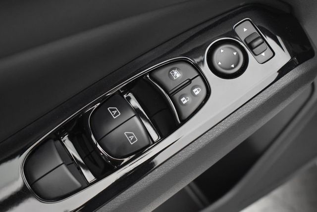 2025 Nissan Altima SR FWD - 22924087 - 12