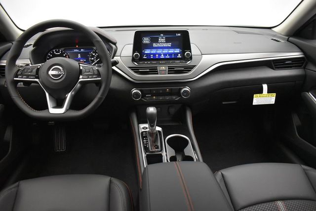 2025 Nissan Altima SR FWD - 22924087 - 27
