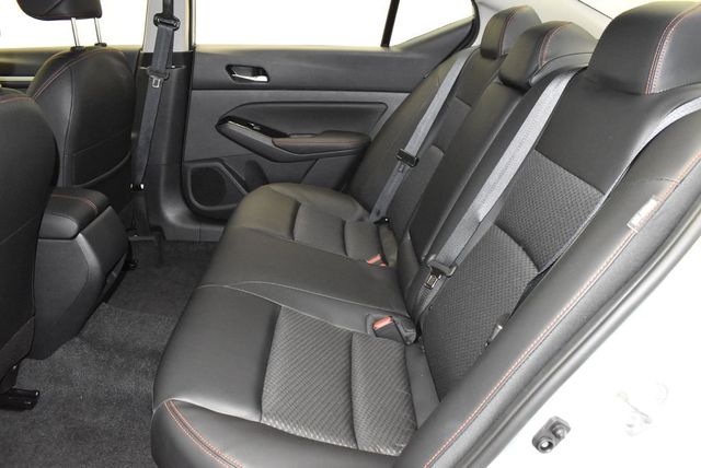 2025 Nissan Altima SR FWD - 22924087 - 34