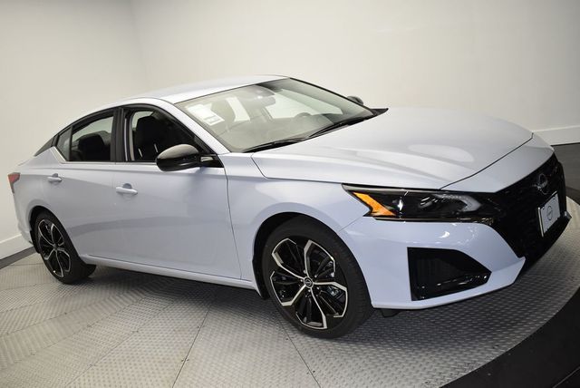 2025 Nissan Altima SR FWD - 22925918 - 2