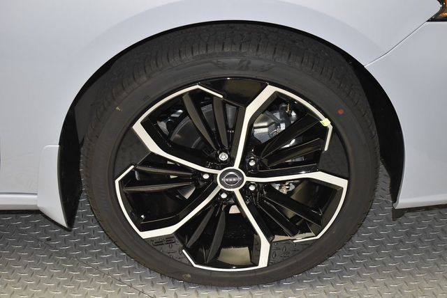 2025 Nissan Altima SR FWD - 22925918 - 36