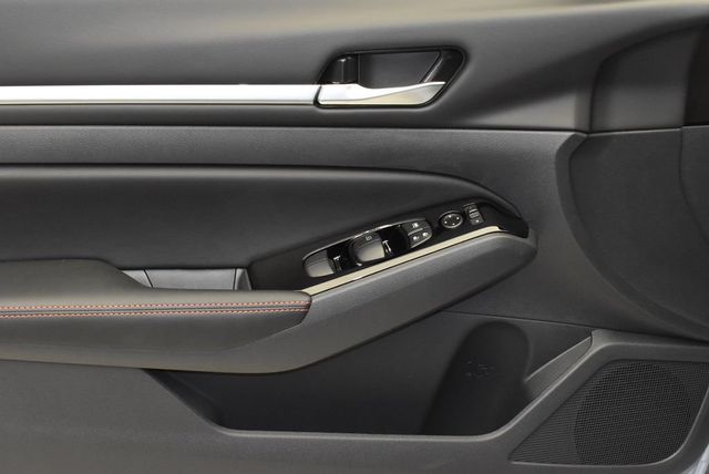 2025 Nissan Altima SR FWD - 22925919 - 10