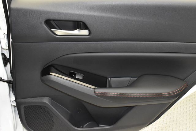 2025 Nissan Altima SR FWD - 22928711 - 29