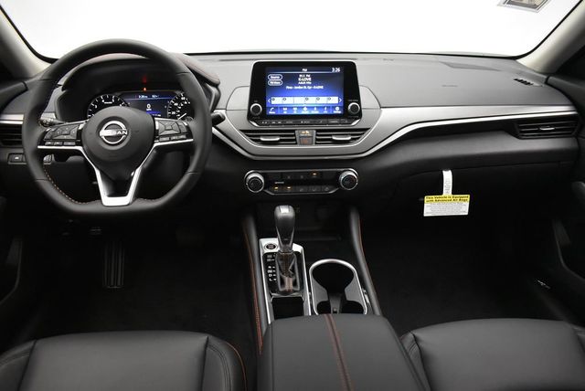 2025 Nissan Altima SR FWD - 22931438 - 27