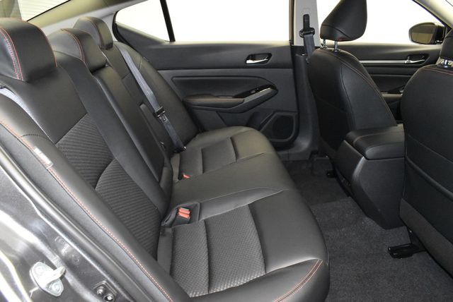 2025 Nissan Altima SR FWD - 22931440 - 31