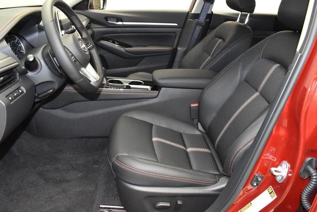 2025 Nissan Altima SR FWD - 22931441 - 11