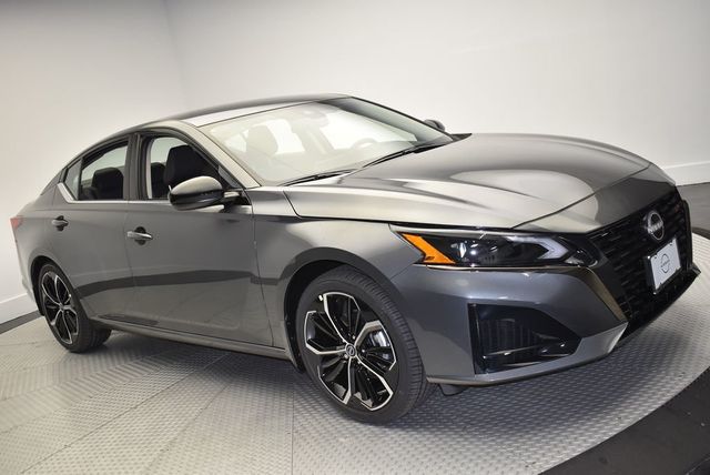 2025 Nissan Altima SR FWD - 22933309 - 2