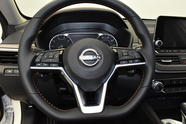 2025 Nissan Altima SR FWD - 22933324 - 17