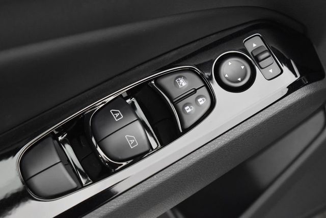 2025 Nissan Altima SR FWD - 22939369 - 11