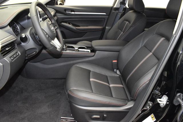 2025 Nissan Altima SR FWD - 22939369 - 12