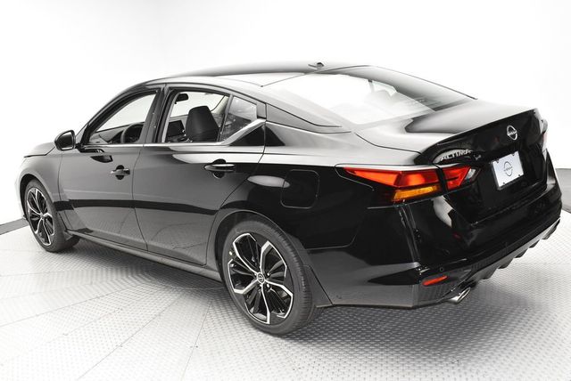 2025 Nissan Altima SR FWD - 22939369 - 6