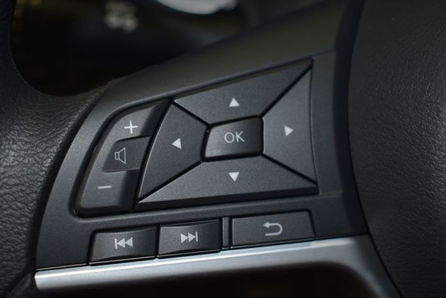 2025 Nissan Altima SV FWD - 22925917 - 17