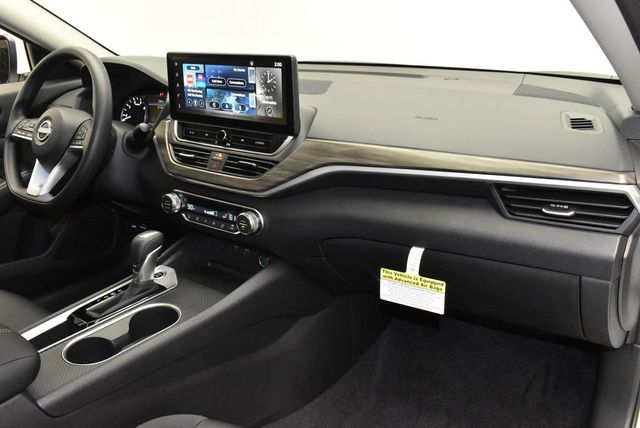 2025 Nissan Altima SV FWD - 22925917 - 26