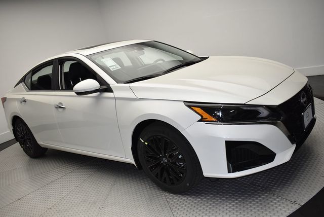 2025 Nissan Altima SV FWD - 22925917 - 2