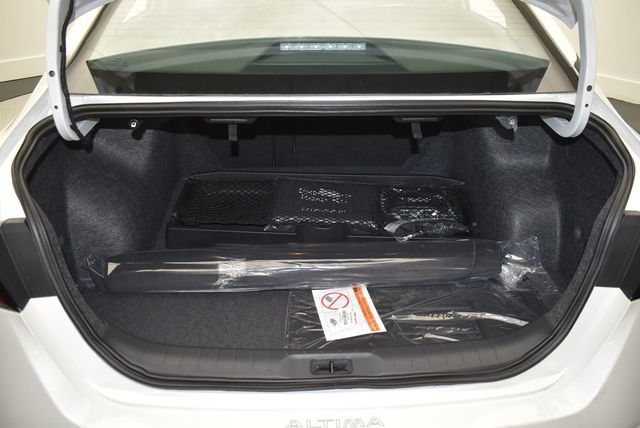 2025 Nissan Altima SV FWD - 22925917 - 37