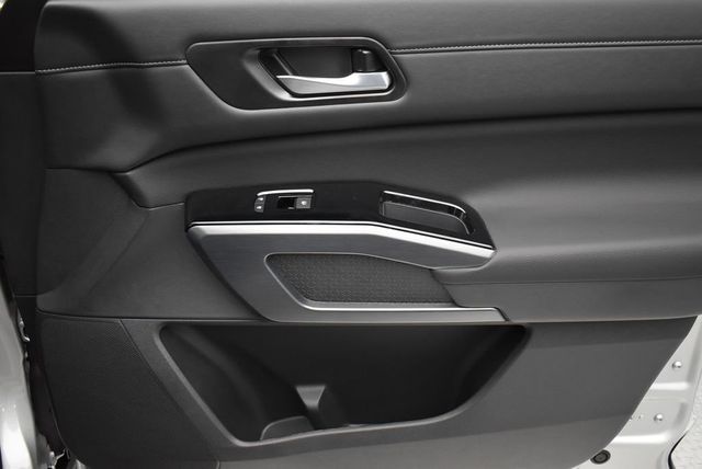 2025 Nissan Pathfinder SL 4WD - 22919043 - 23