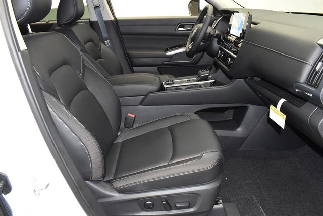 2025 Nissan Pathfinder SL 4WD - 22921591 - 25