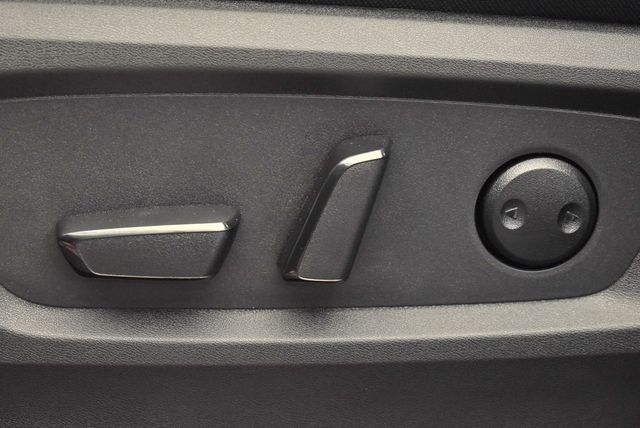 2025 Nissan Pathfinder SL 4WD - 22921679 - 13