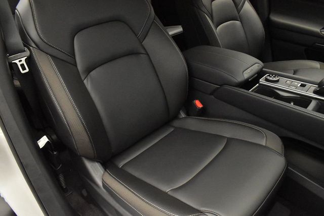 2025 Nissan Pathfinder SL 4WD - 22921679 - 25