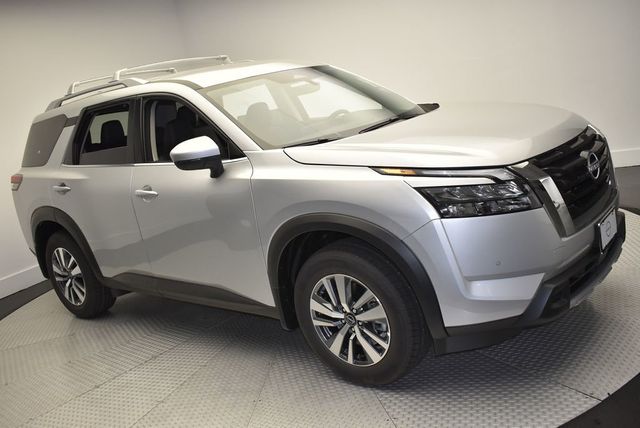 2025 Nissan Pathfinder SL 4WD - 22921679 - 2