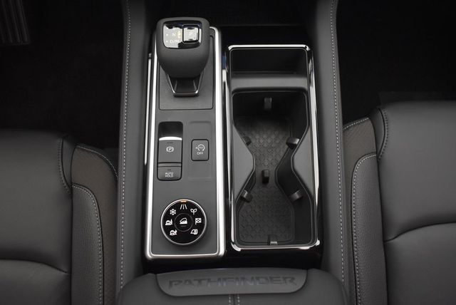 2025 Nissan Pathfinder SL 4WD - 22921679 - 29