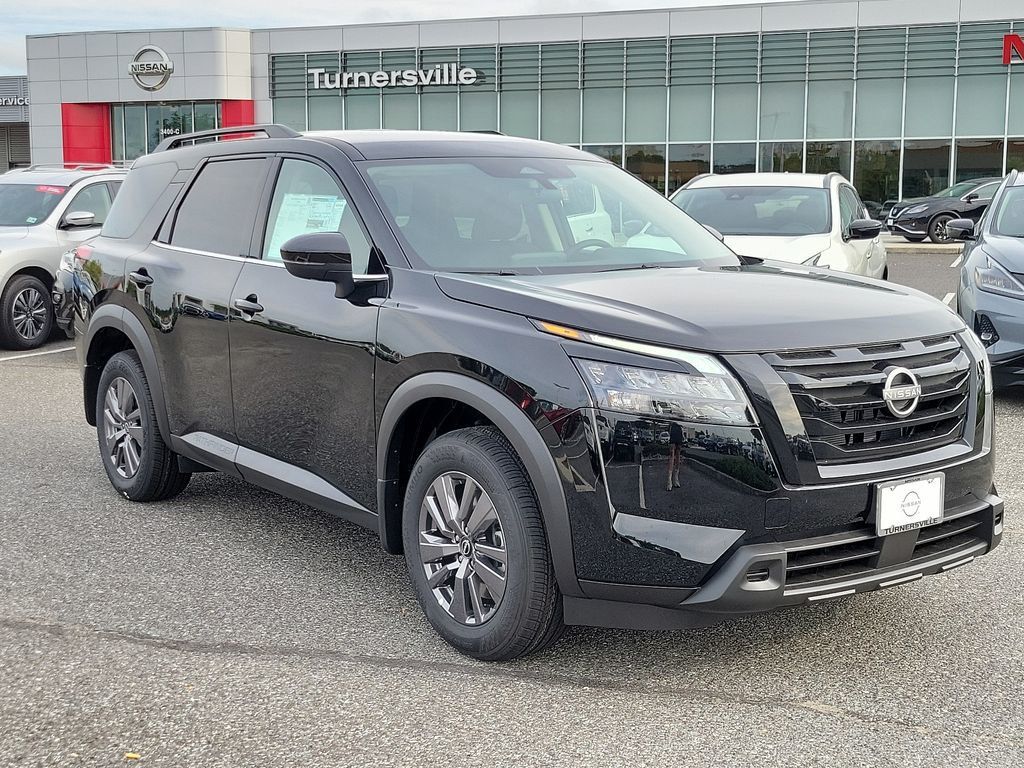 2025 New Nissan Pathfinder SV 4WD at Serving Bloomfield