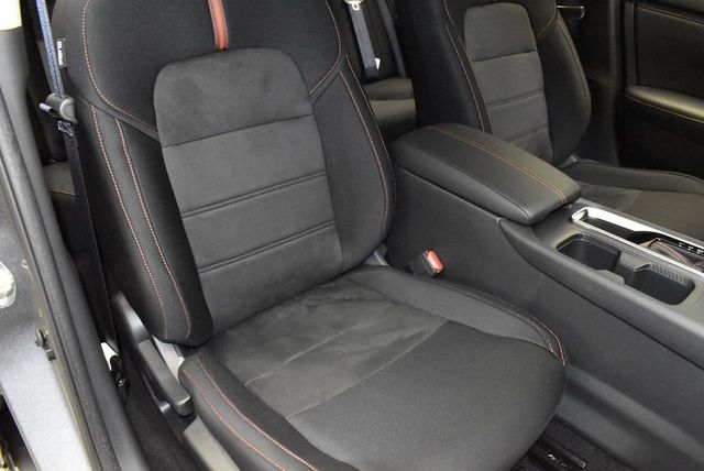 2025 Nissan Sentra SR CVT - 22926603 - 24