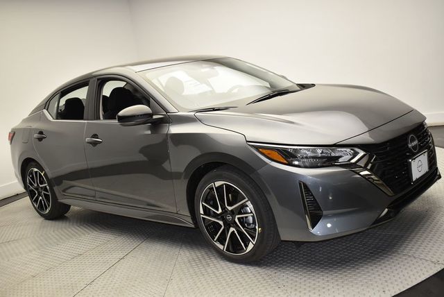 2025 Nissan Sentra SR CVT - 22926603 - 2