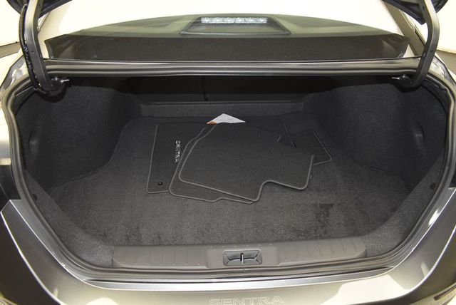 2025 Nissan Sentra SR CVT - 22926603 - 36