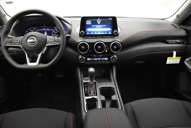 2025 Nissan Sentra SR CVT - 22930279 - 26