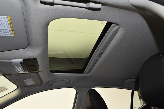 2025 Nissan Sentra SR CVT - 22931034 - 23