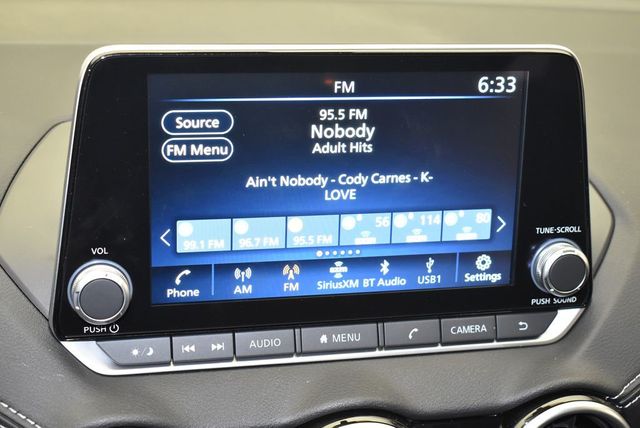 2025 Nissan Sentra SV CVT - 22921673 - 19