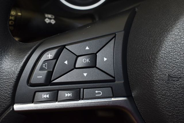 2025 Nissan Sentra SV CVT - 22930278 - 16