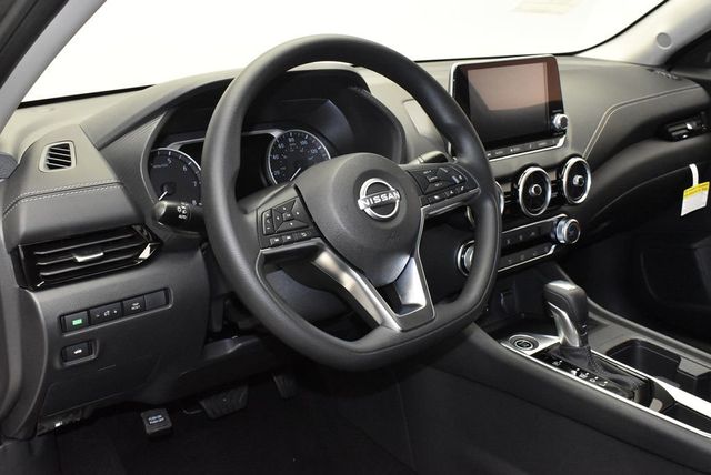 2025 Nissan Sentra SV CVT - 22931028 - 13