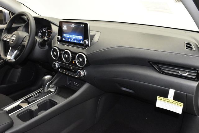 2025 Nissan Sentra SV CVT - 22931028 - 24
