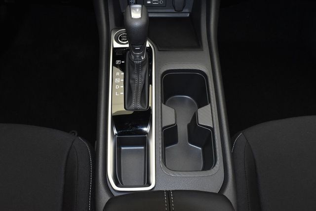 2025 Nissan Sentra SV CVT - 22931028 - 26