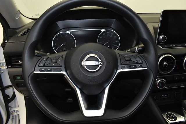 2025 Nissan Sentra SV CVT - 22934597 - 15