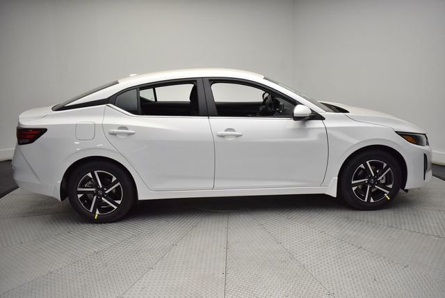 2025 Nissan Sentra SV CVT - 22934597 - 3