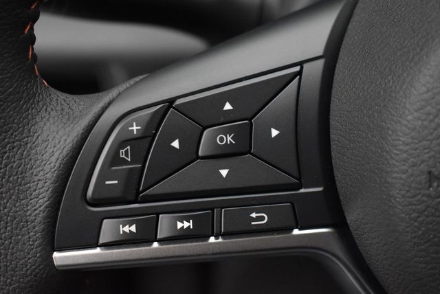 2025 Nissan Versa SR CVT - 22933534 - 16