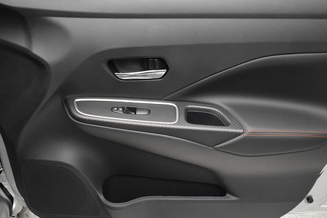 2025 Nissan Versa SR CVT - 22933534 - 21