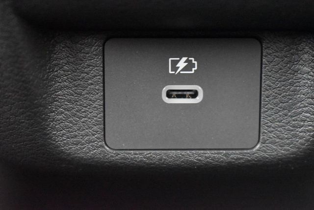 2025 Nissan Versa SR CVT - 22933534 - 30