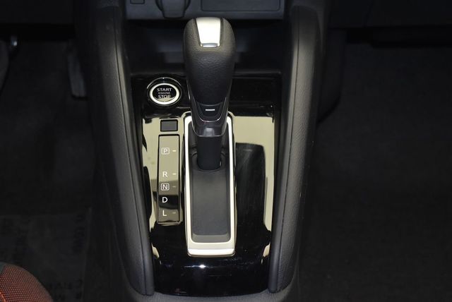 2025 Nissan Versa SR CVT - 22948599 - 26