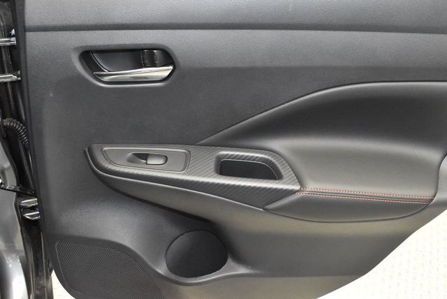 2025 Nissan Versa SR CVT - 22948599 - 27