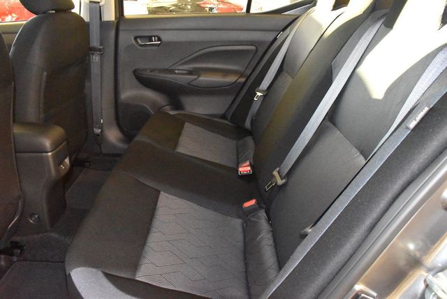 2025 Nissan Versa SV CVT - 22933546 - 28