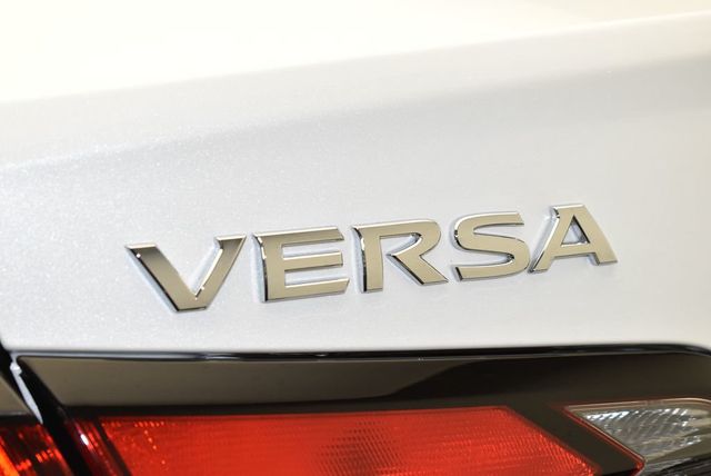 2025 Nissan Versa SV CVT - 22948593 - 8