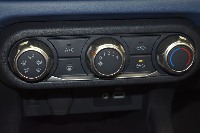 2025 Nissan Versa SV CVT - 22948597 - 19