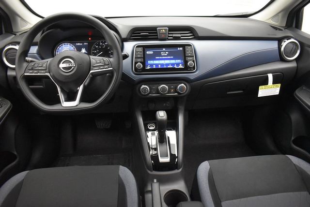 2025 Nissan Versa SV CVT - 22948597 - 25