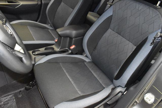 2025 Nissan Versa SV CVT - 22966319 - 12