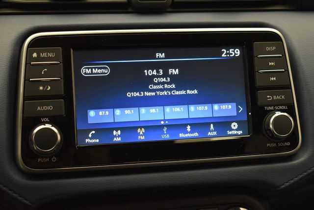 2025 Nissan Versa SV CVT - 22966319 - 17