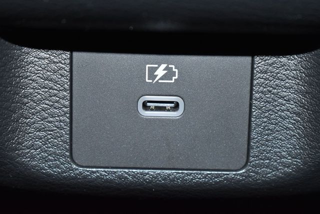 2025 Nissan Versa SV CVT - 22966319 - 29